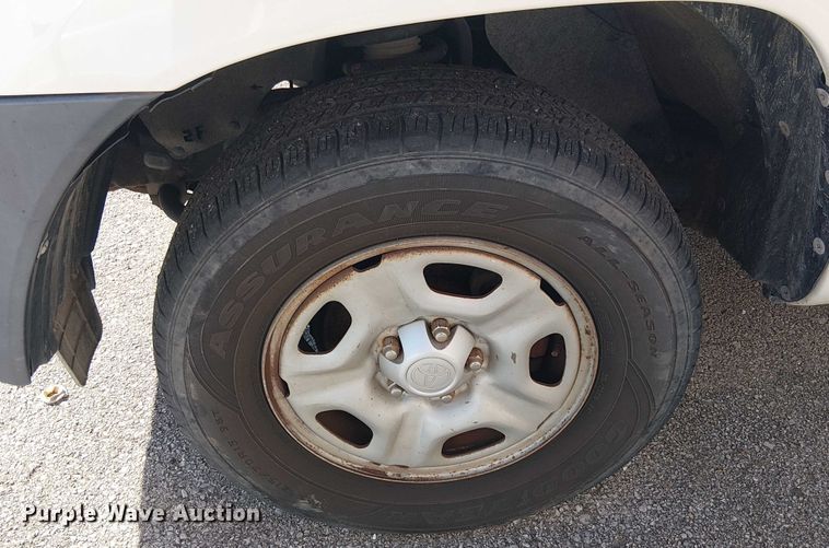 image for item EG8561 2013 Toyota Tacoma Access Cab pickup truck