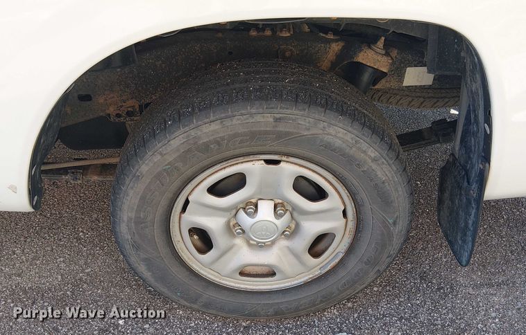 image for item EG8561 2013 Toyota Tacoma Access Cab pickup truck