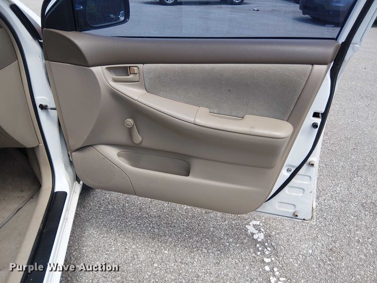 image for item EG8565 2003 Toyota Corolla 