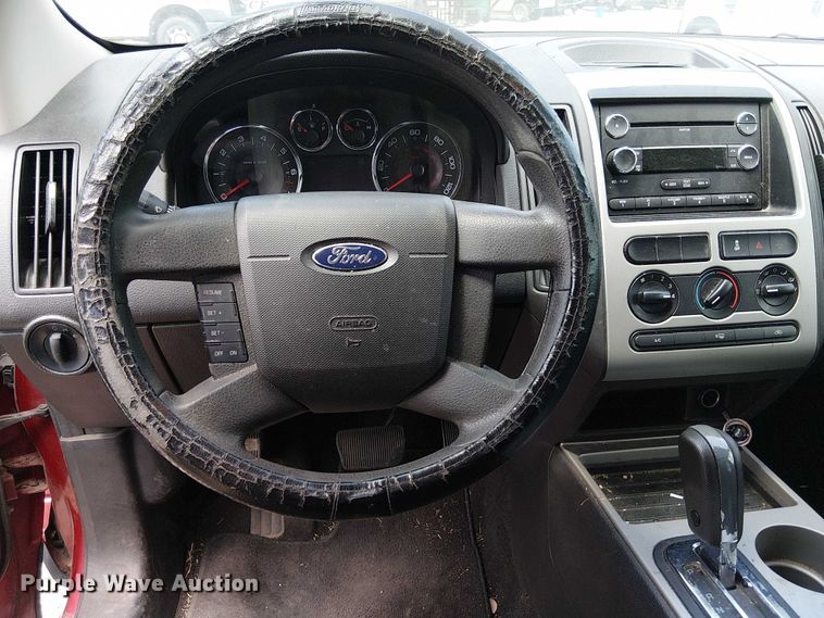 image for item EG8566 2010 Ford Edge SUV