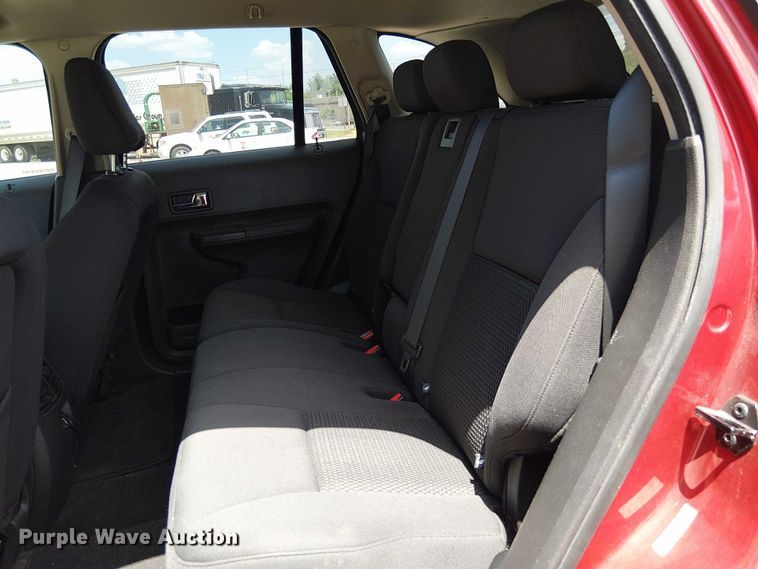 image for item EG8566 2010 Ford Edge SUV