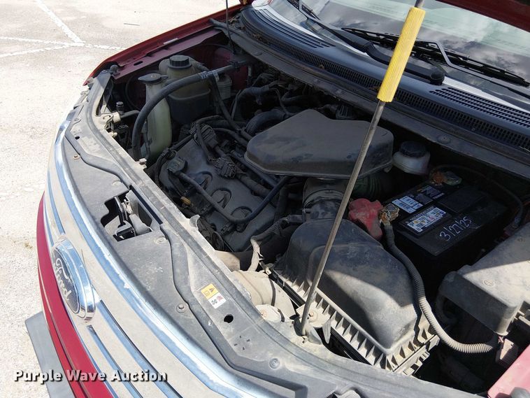 image for item EG8566 2010 Ford Edge SUV