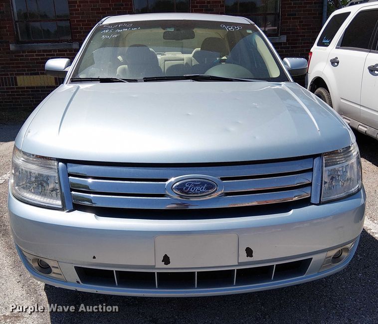 image for item EG8569 2009 Ford Taurus 