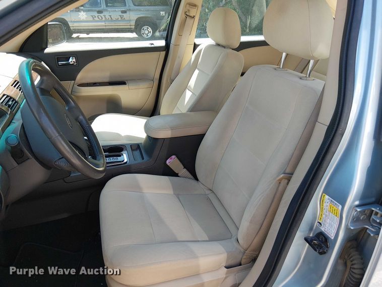 image for item EG8569 2009 Ford Taurus 