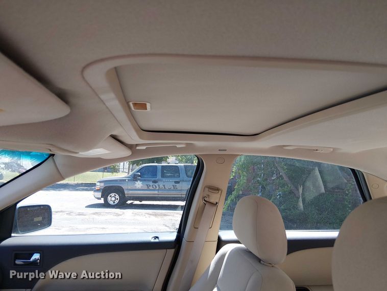 image for item EG8569 2009 Ford Taurus 