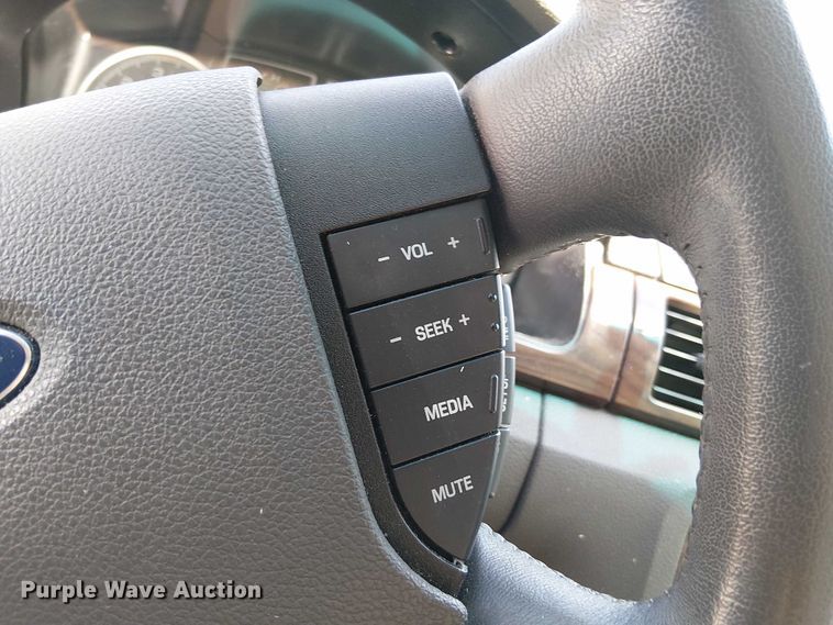 image for item EG8569 2009 Ford Taurus 