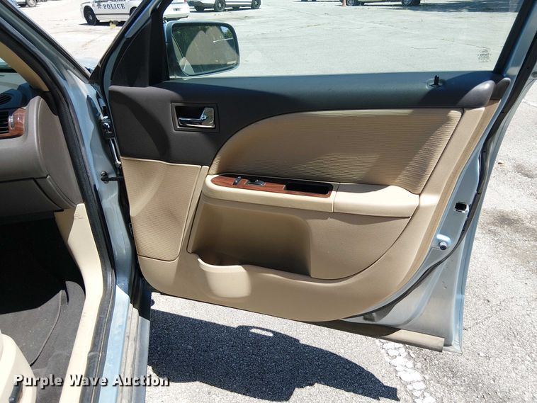 image for item EG8569 2009 Ford Taurus 