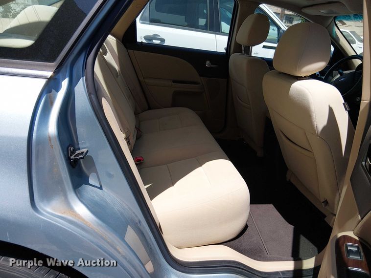 image for item EG8569 2009 Ford Taurus 