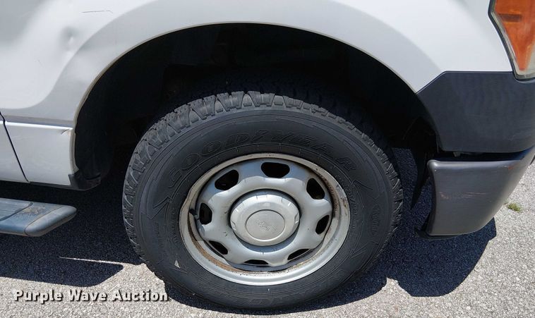 image for item EG8570 2014 Ford F150 SuperCab pickup truck