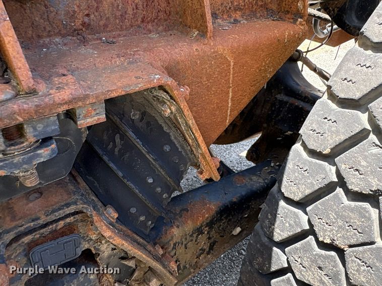 image for item EG8571 2002 International 2574 semi truck