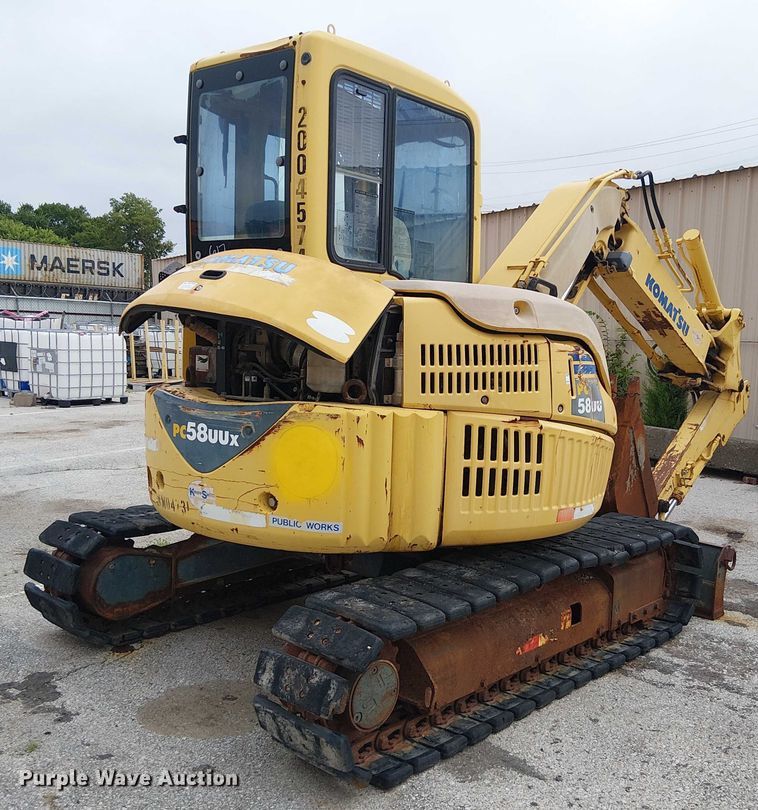 image for item EG8572 2004 Komatsu PC58UU-3E0 mini excavator