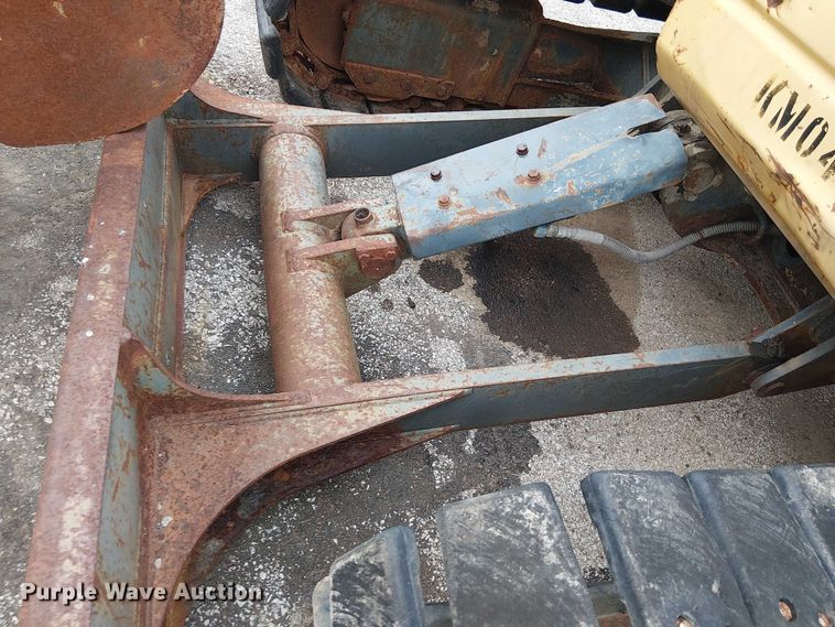 image for item EG8572 2004 Komatsu PC58UU-3E0 mini excavator