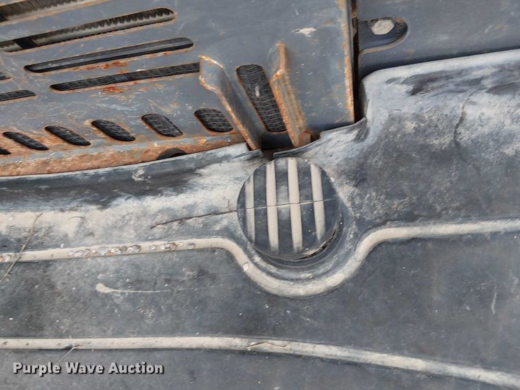 image for item EG8572 2004 Komatsu PC58UU-3E0 mini excavator