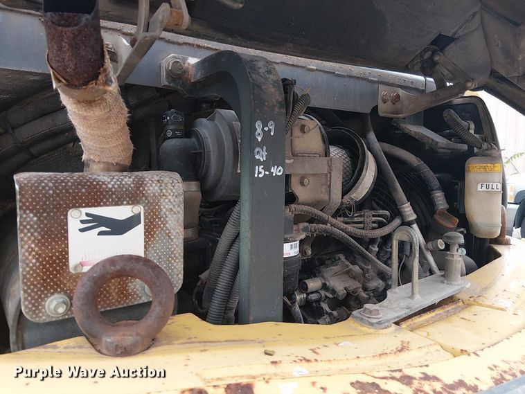 image for item EG8572 2004 Komatsu PC58UU-3E0 mini excavator