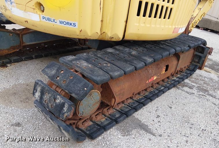 image for item EG8572 2004 Komatsu PC58UU-3E0 mini excavator