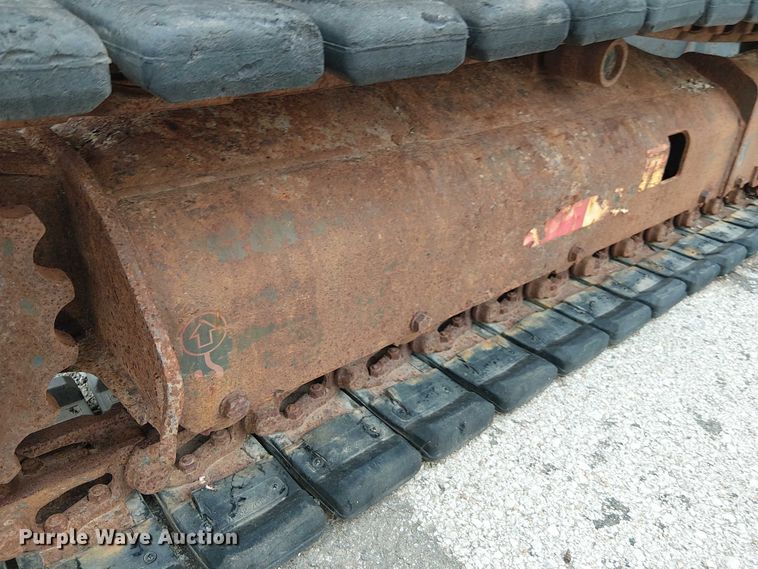 image for item EG8572 2004 Komatsu PC58UU-3E0 mini excavator