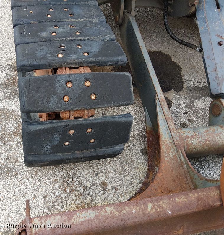 image for item EG8572 2004 Komatsu PC58UU-3E0 mini excavator