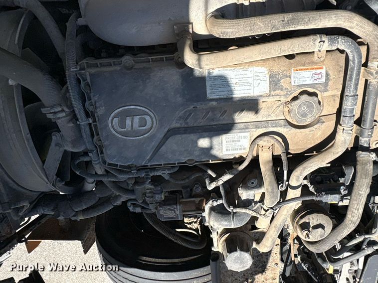 image for item EG8573 2012 Nissan UD3300 pothole patcher truck