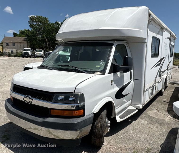 image for item EG8574 2007 Gulf Stream B Touring Cruiser RV