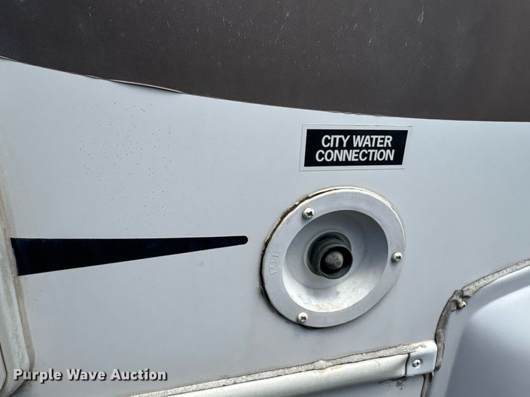 image for item EG8574 2007 Gulf Stream B Touring Cruiser RV