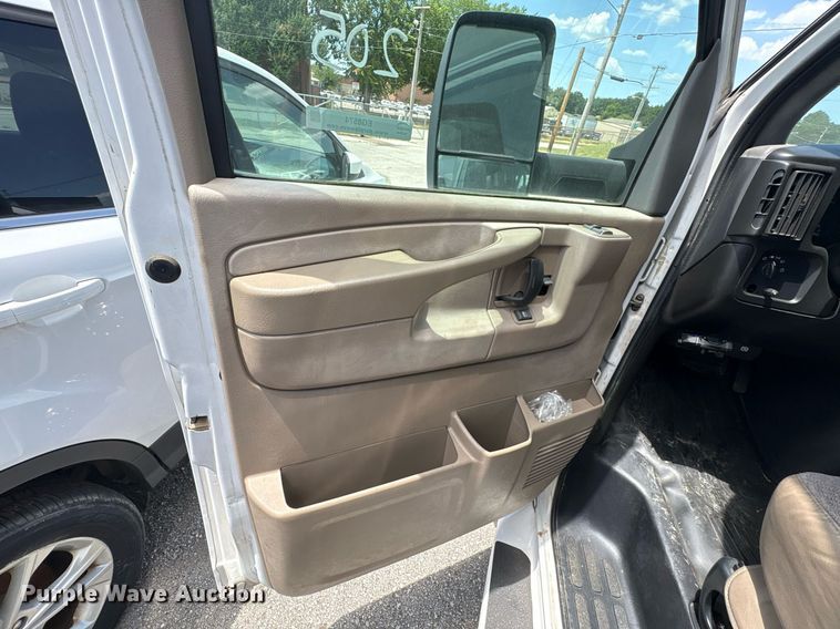 image for item EG8574 2007 Gulf Stream B Touring Cruiser RV