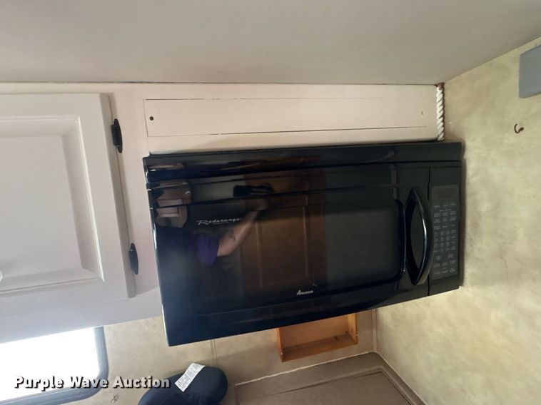 image for item EG8574 2007 Gulf Stream B Touring Cruiser RV