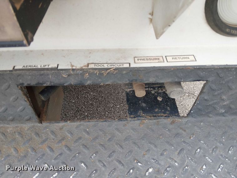 image for item EG8575 2008 Ford F550 Super Duty bucket truck