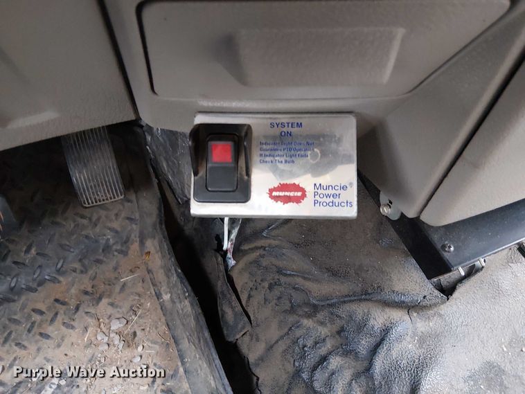 image for item EG8575 2008 Ford F550 Super Duty bucket truck