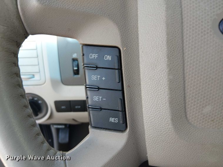 image for item EG8577 2009 Ford Escape Hybrid SUV