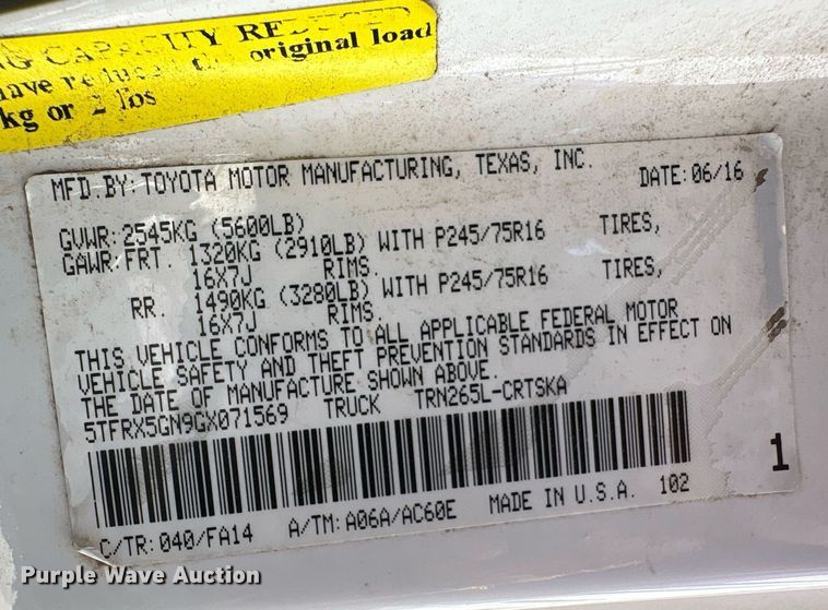 image for item EG8578 2016 Toyota Tacoma Access Cab pickup truck