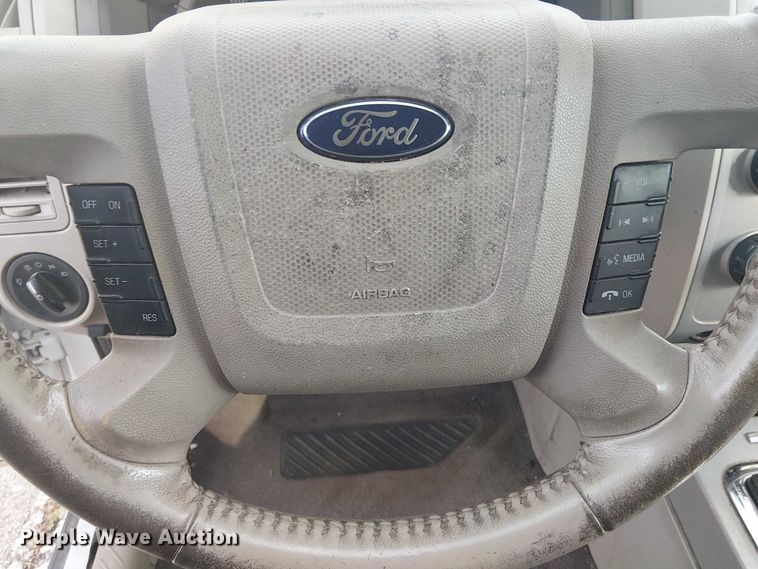 image for item EG8579 2009 Ford Escape Hybrid SUV