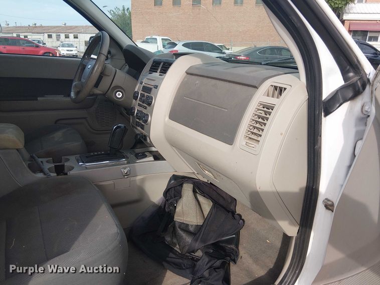 image for item EG8579 2009 Ford Escape Hybrid SUV