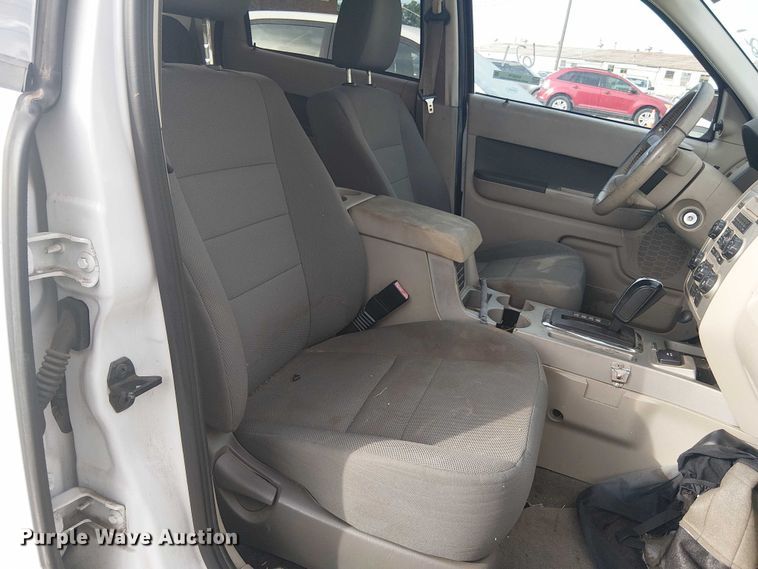 image for item EG8579 2009 Ford Escape Hybrid SUV