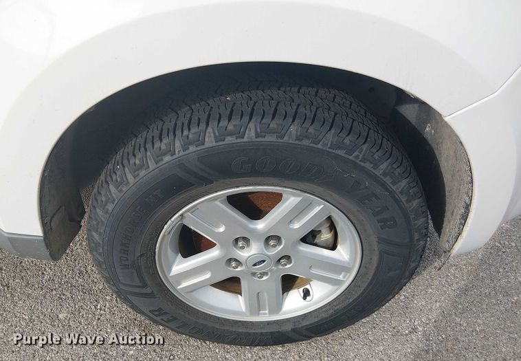 image for item EG8579 2009 Ford Escape Hybrid SUV