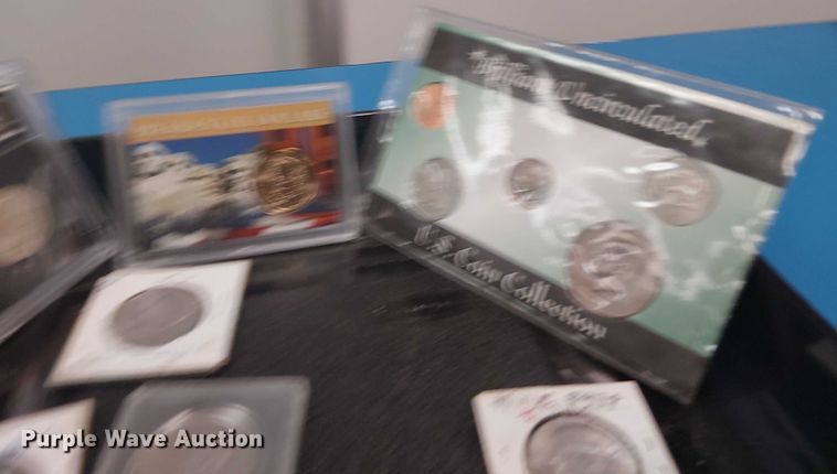 image for item EG8585 Money