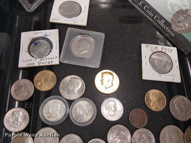 image for item EG8585 Money