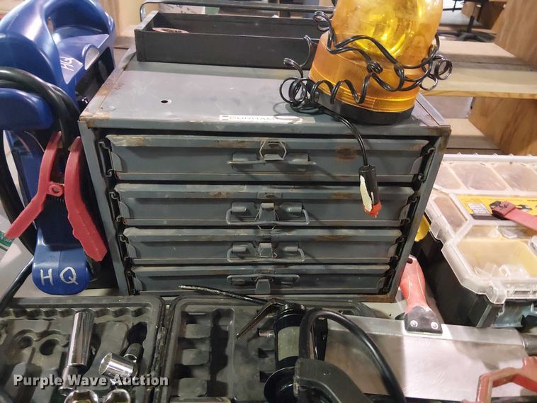 image for item EG8586 Tools