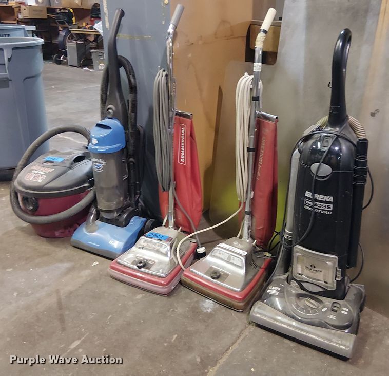 image for item EG8601 (5) vacuum cleaners