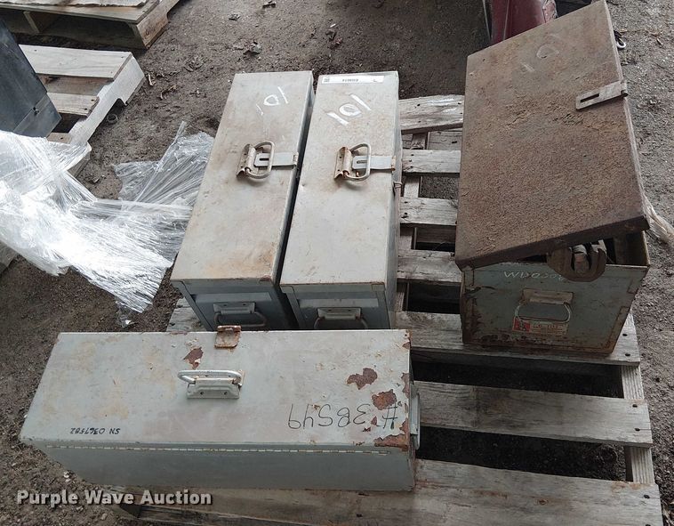 image for item EG8614 (4) Mueller tapping machines