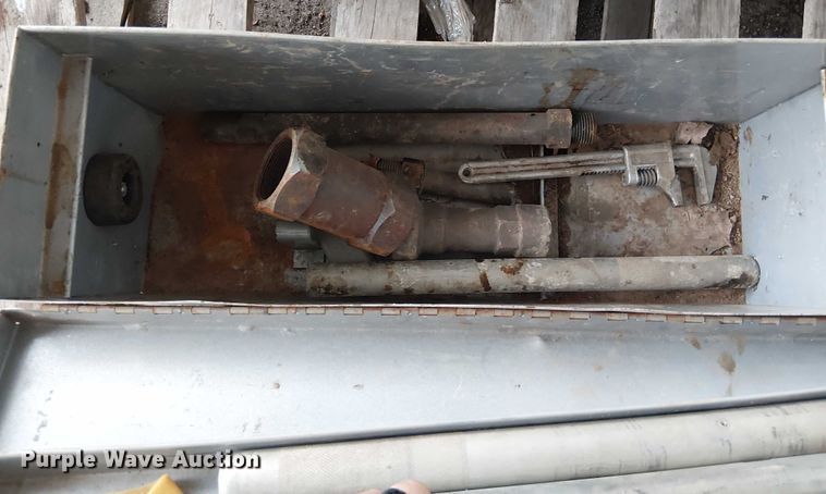 image for item EG8614 (4) Mueller tapping machines