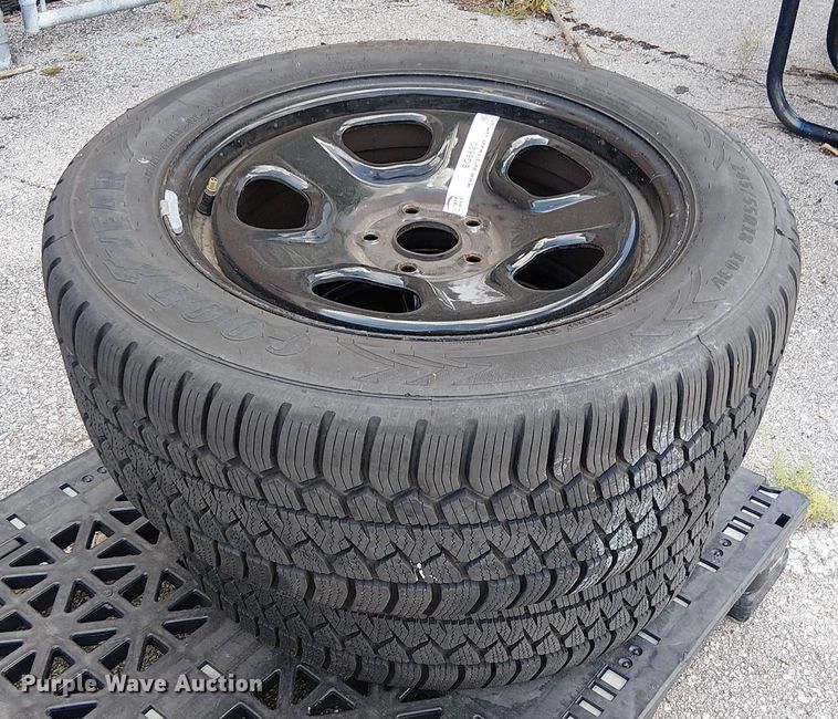 (2) Goodyear eagle 245/55R18 tires and wheels in Tulsa, OK | Item ...