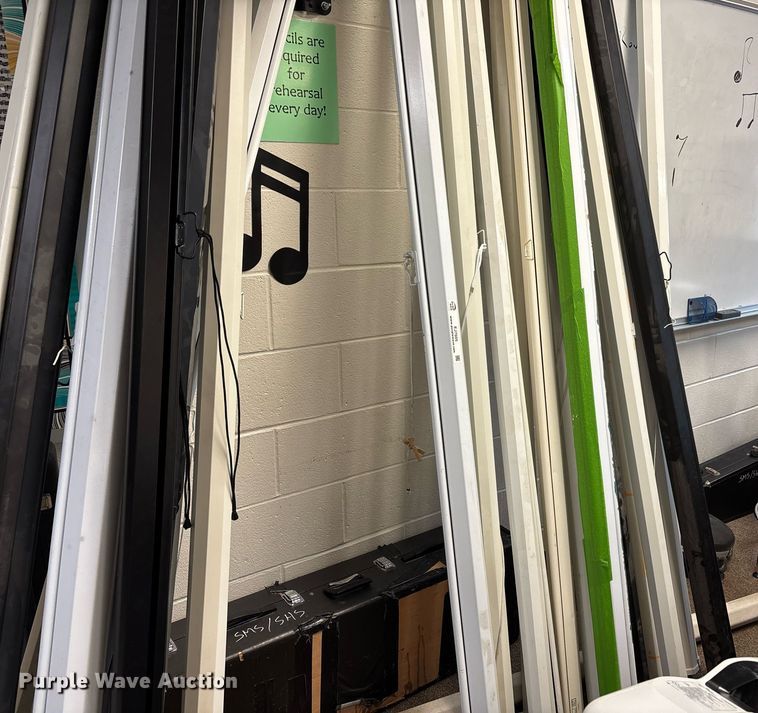 image for item EJ7605 Approximately 21 projector screens