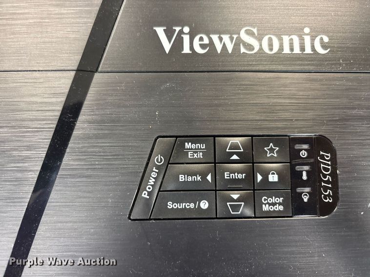 image for item EJ7607 Approximately 27 projectors