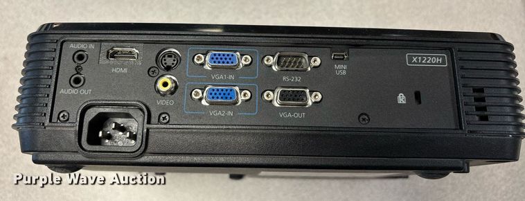 image for item EJ7607 Approximately 27 projectors