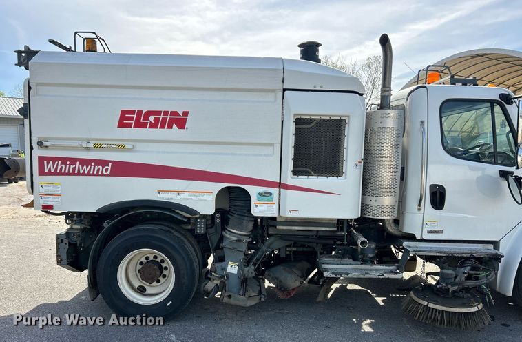 image for item EK2966 2015 Freightliner Business Class M2 street sweeper truck