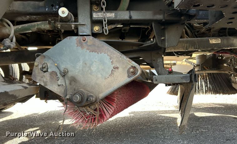 image for item EK2966 2015 Freightliner Business Class M2 street sweeper truck