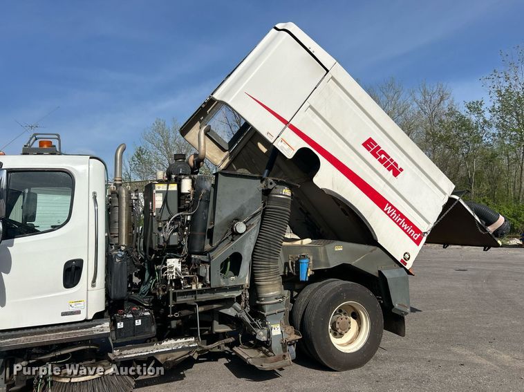 image for item EK2966 2015 Freightliner Business Class M2 street sweeper truck