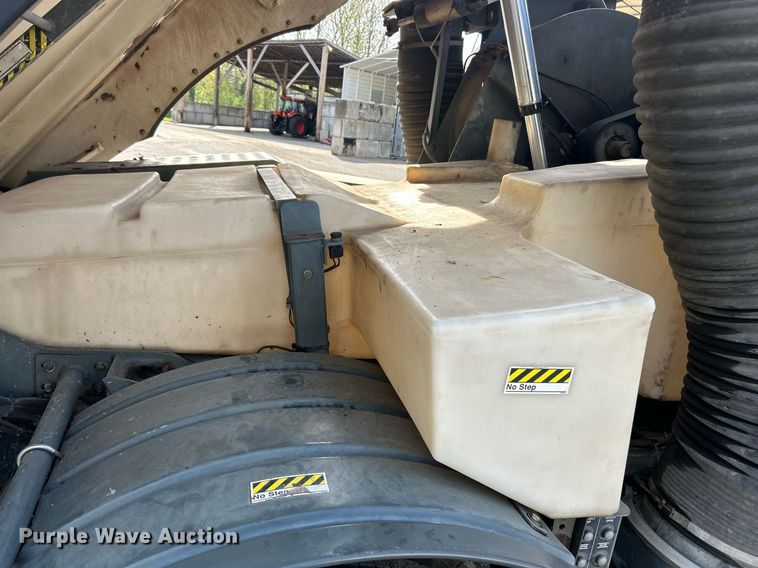 image for item EK2966 2015 Freightliner Business Class M2 street sweeper truck