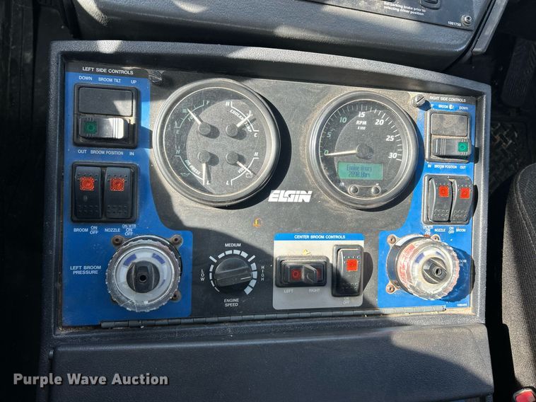 image for item EK2966 2015 Freightliner Business Class M2 street sweeper truck