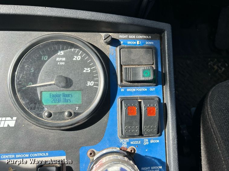 image for item EK2966 2015 Freightliner Business Class M2 street sweeper truck